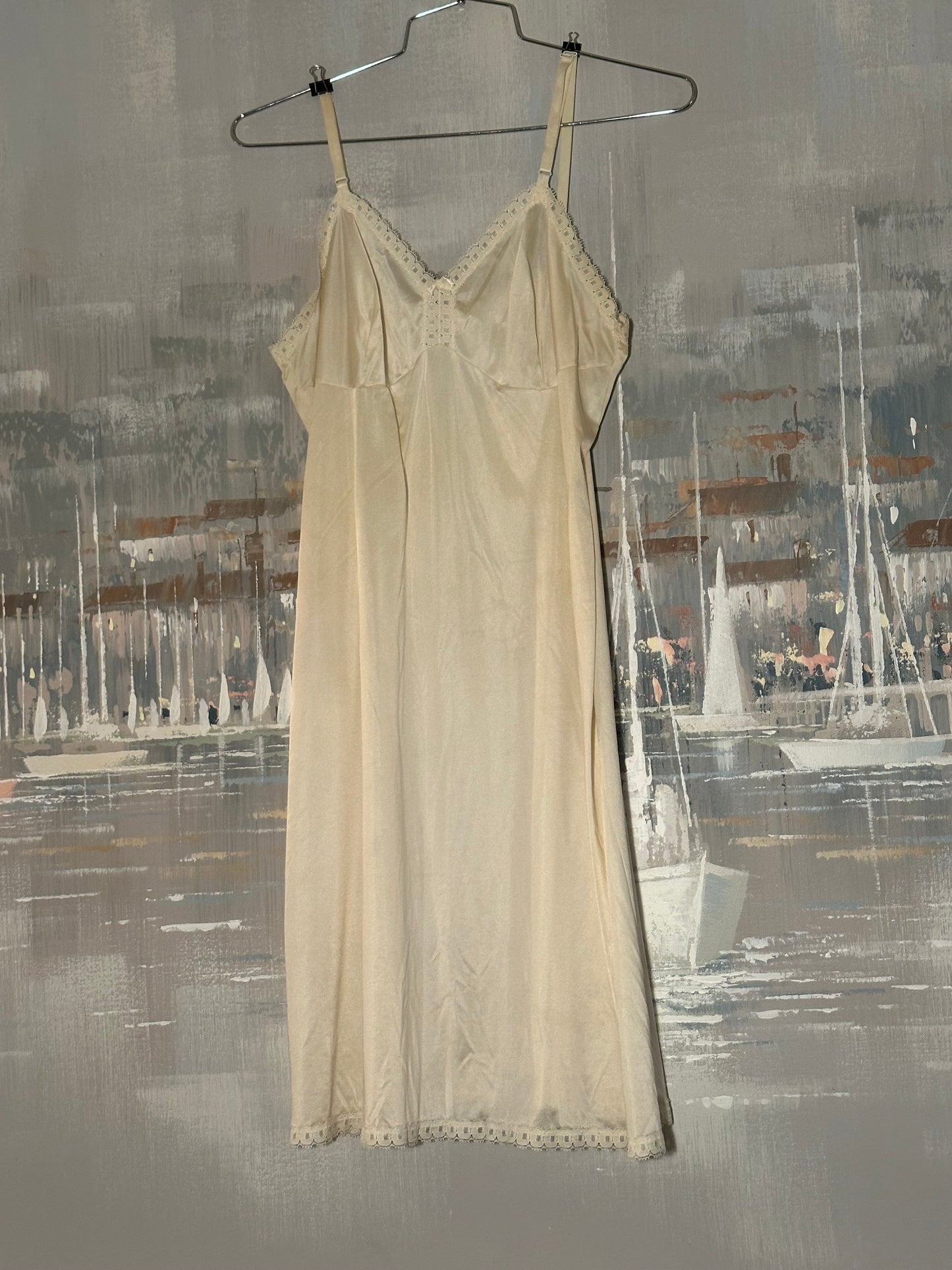 Vintage white slip
