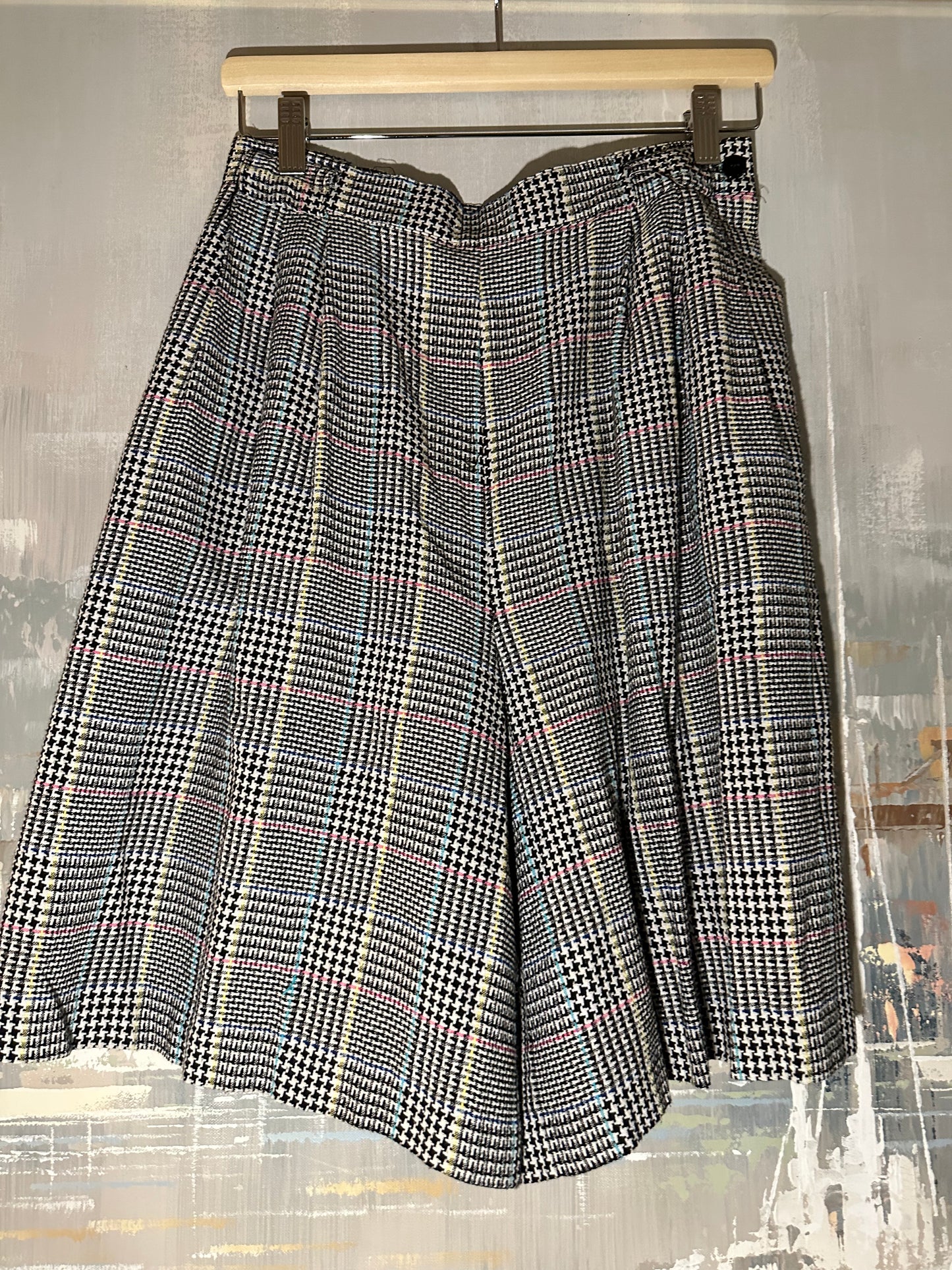 80s High Waisted Long Shorts