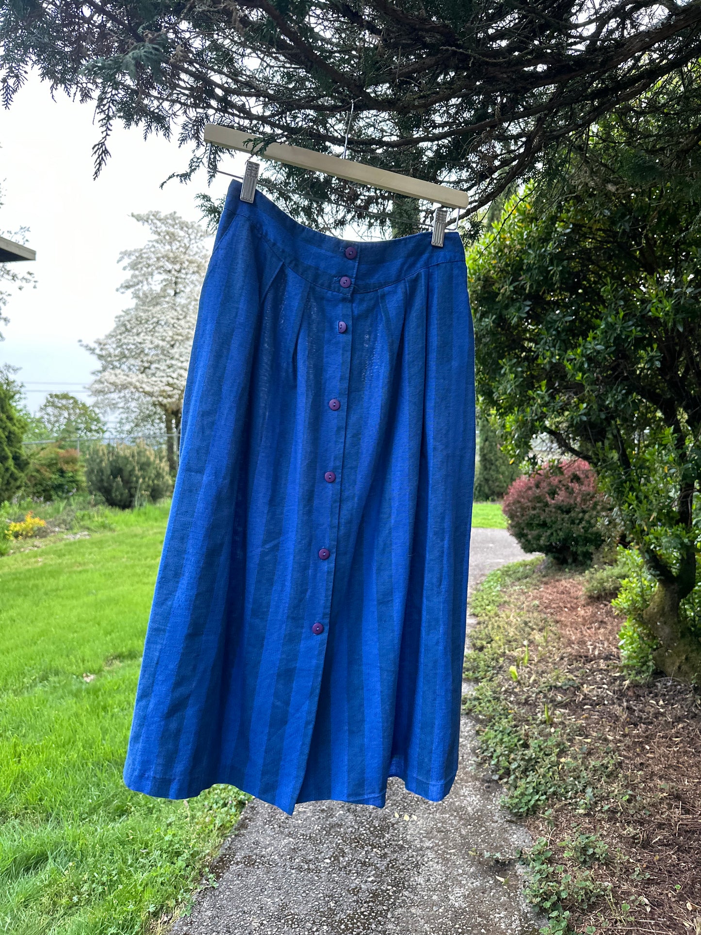 70s/80s Blue stripe pleated skirt