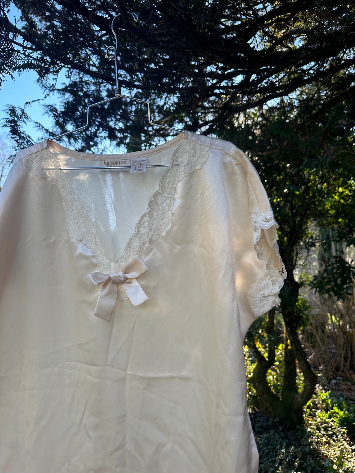 80s/90s White Victoria’s Secret Nightgown