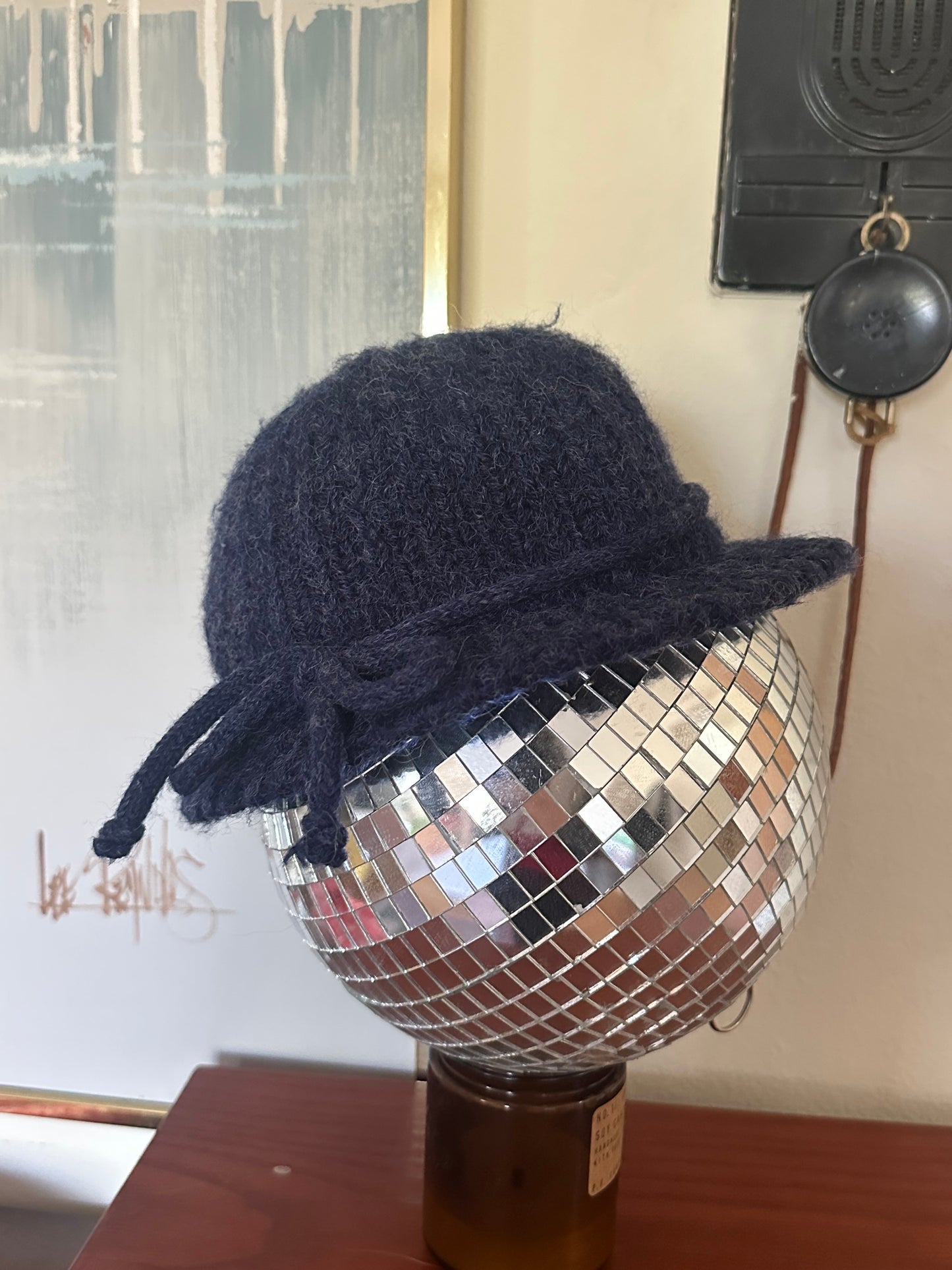 Vintage Parisian tan  knit hat