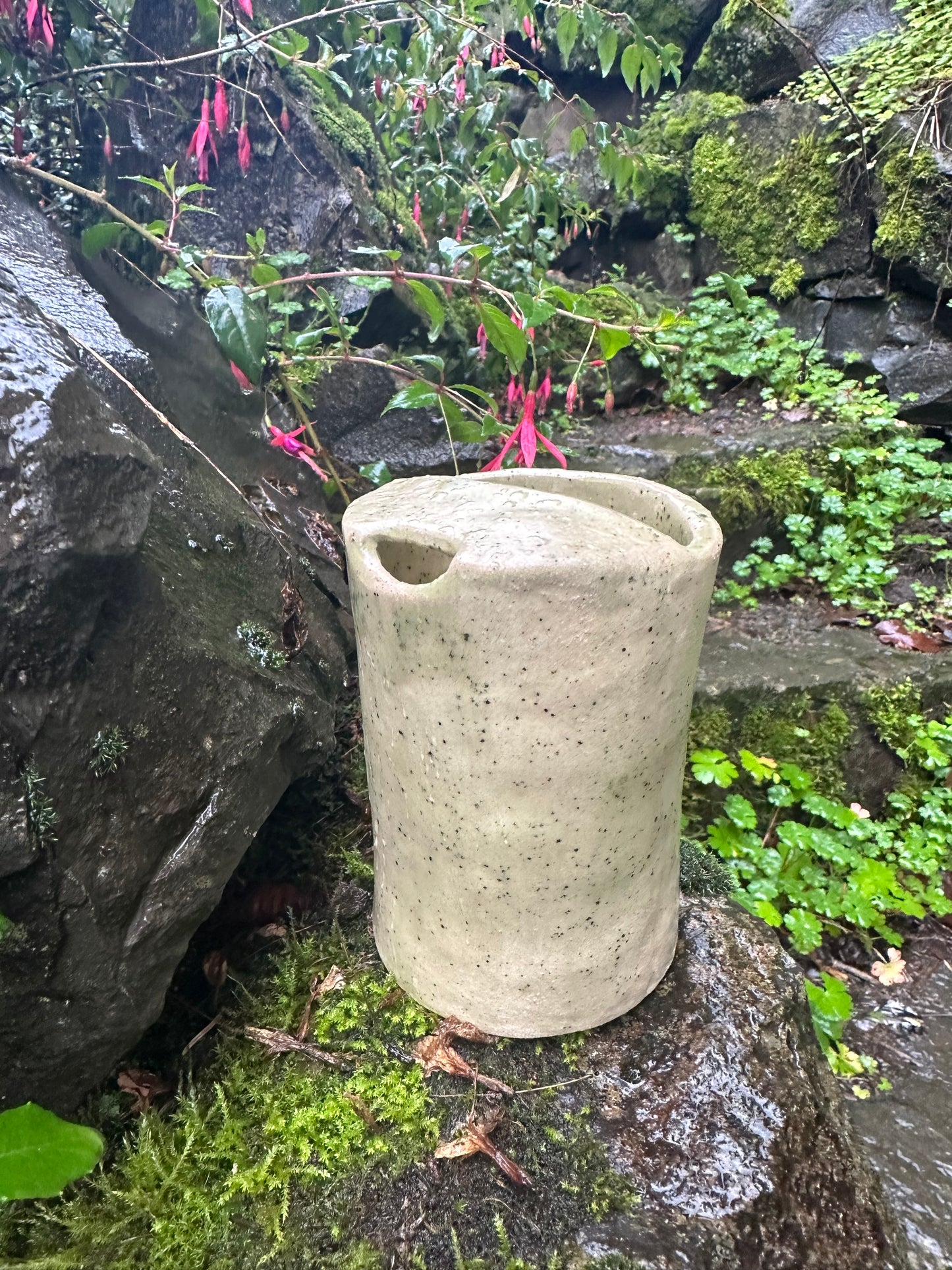 To go mug: green speckled