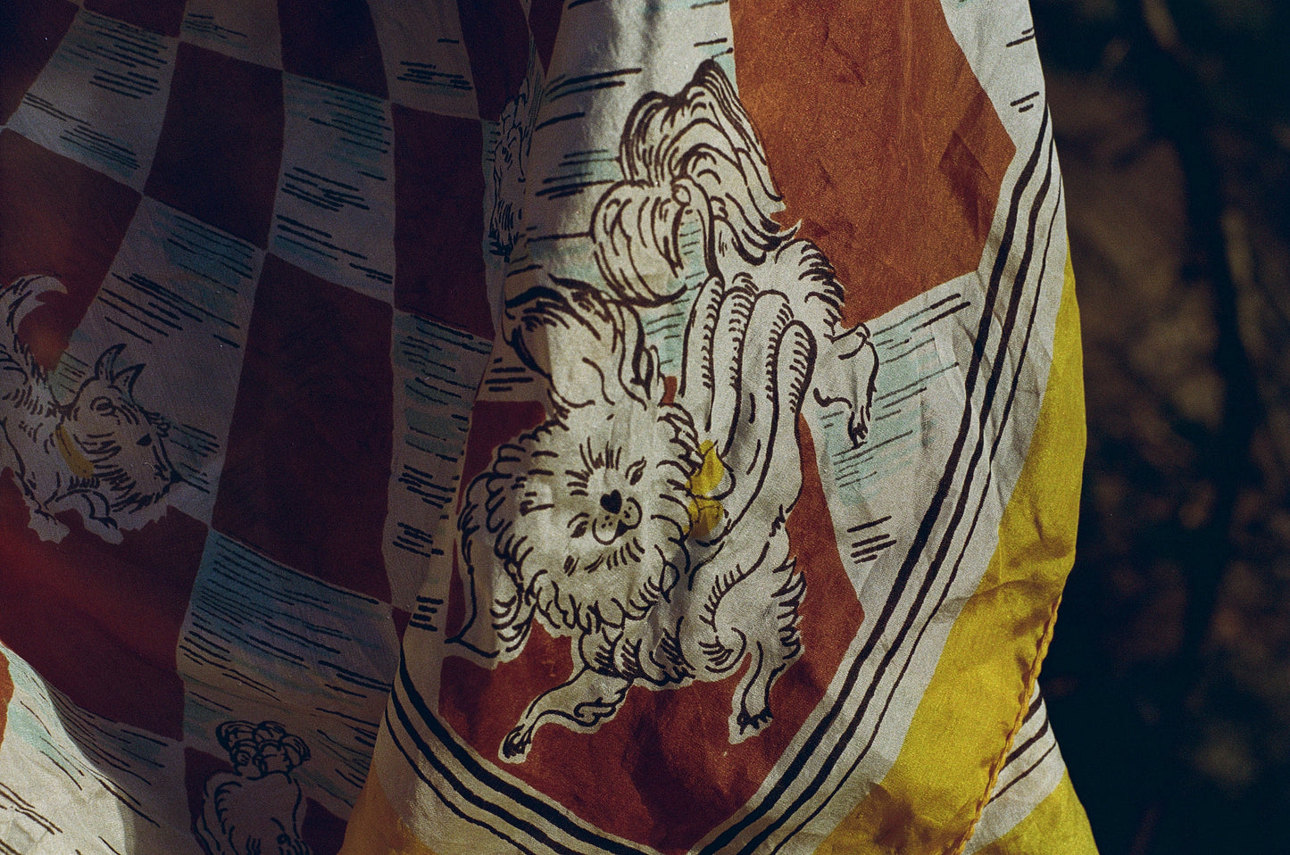 50s Scarf: Checkered Dogs