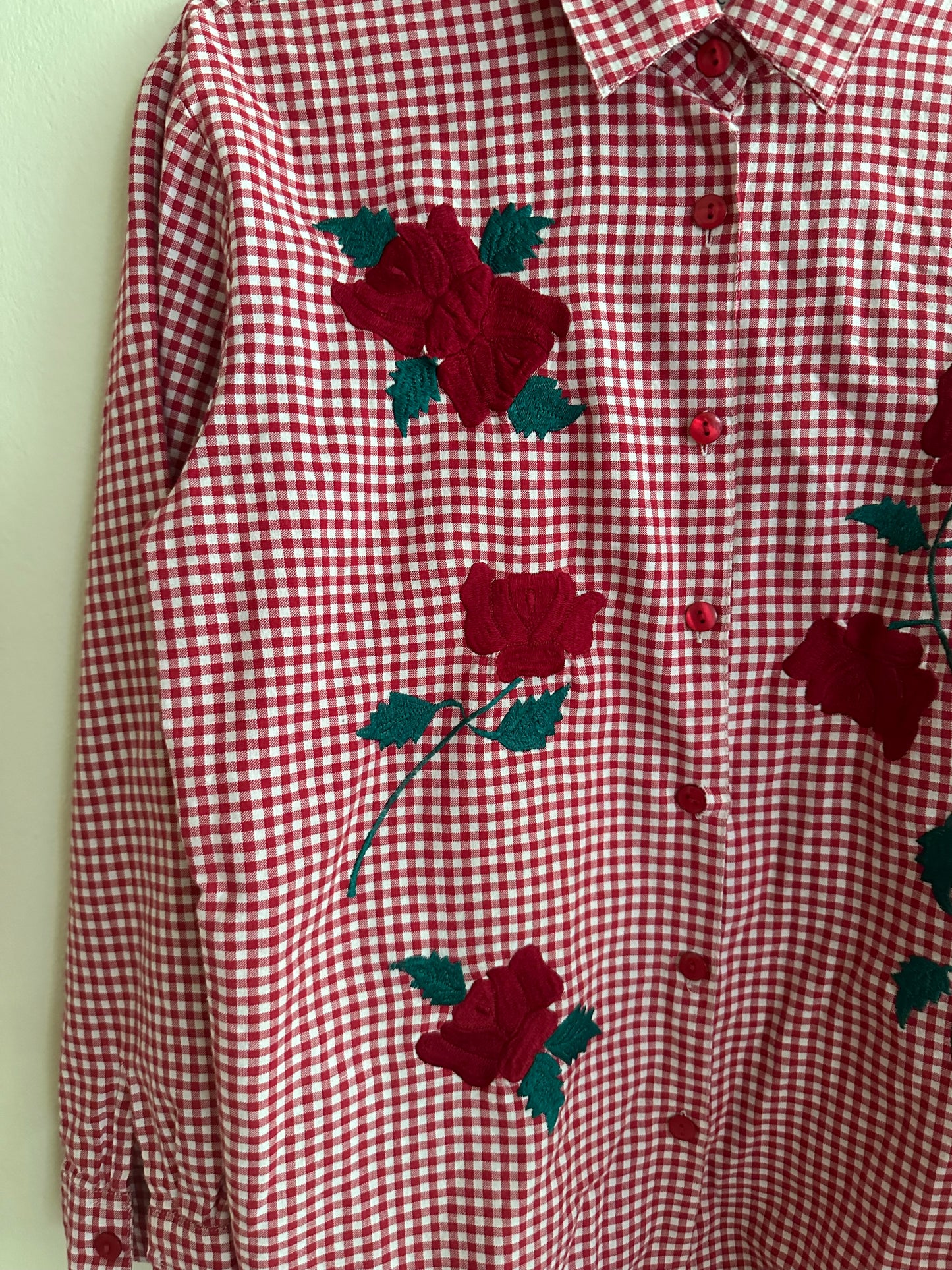 90s Red Gingham Roses Button Down