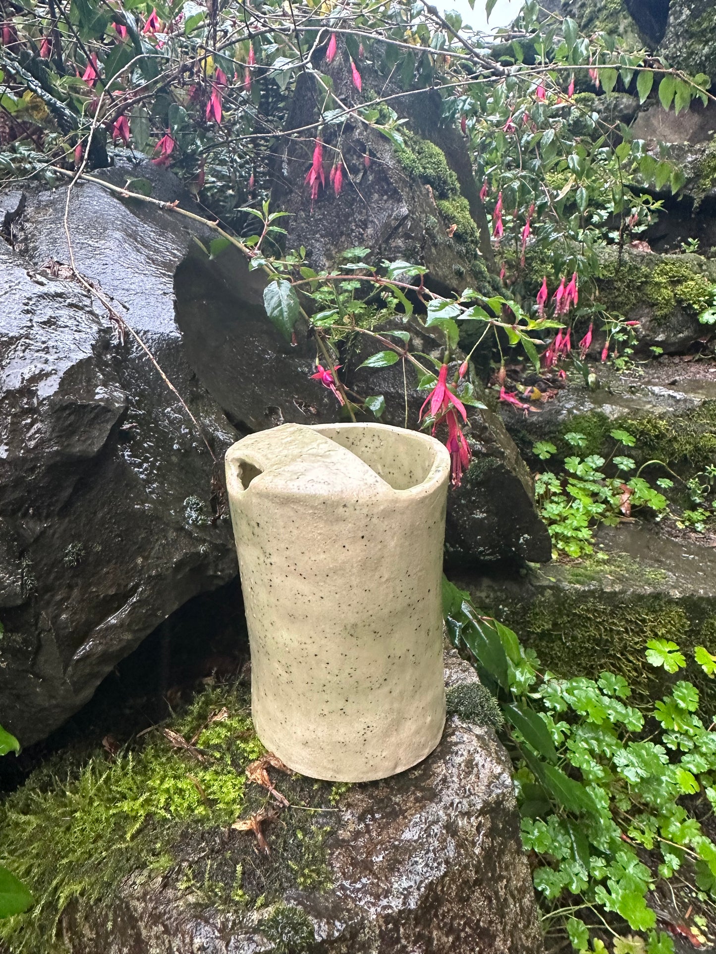 To go mug: green speckled