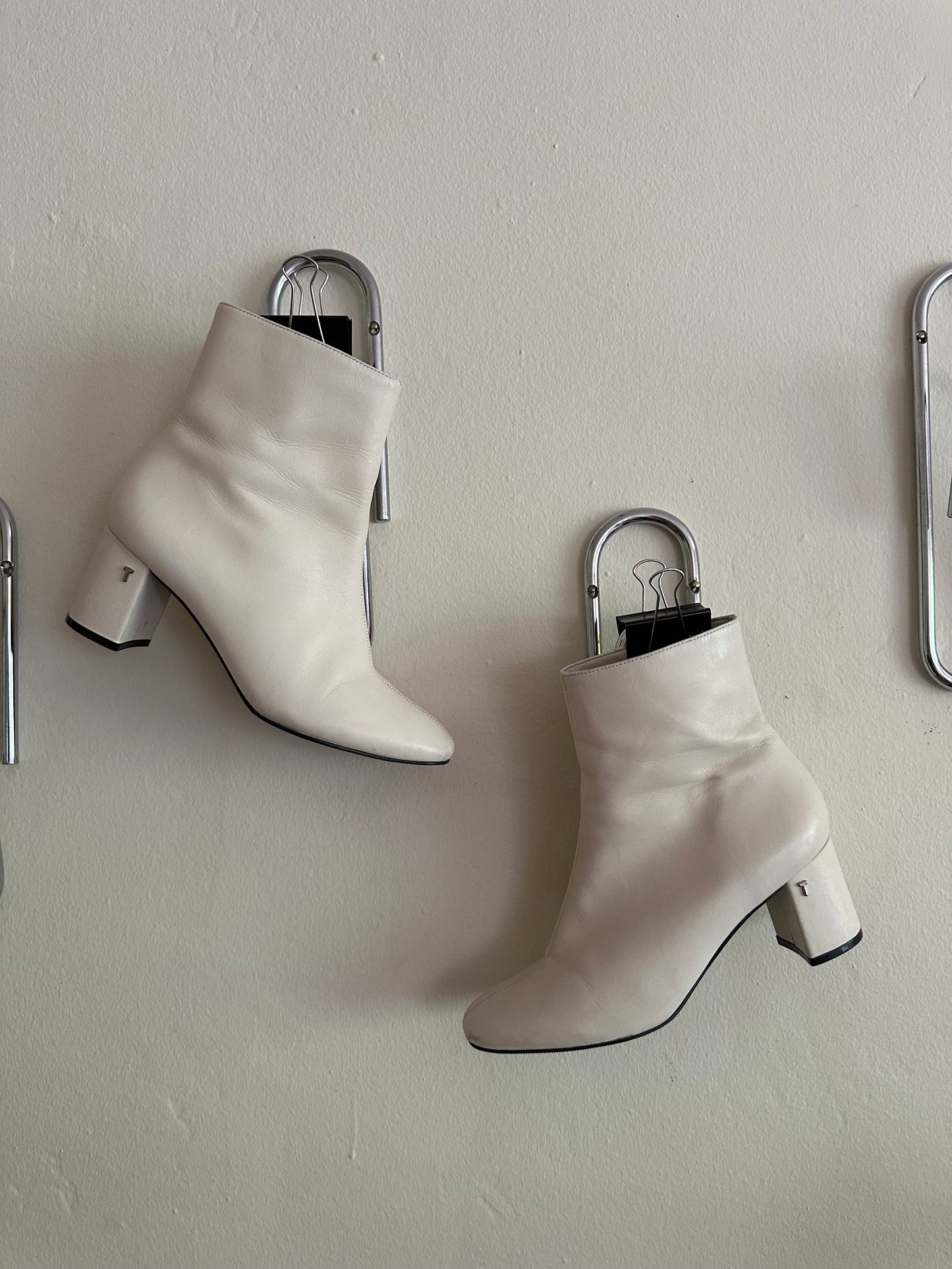 White Leather Neyomi Block Heel Ted Baker Boots