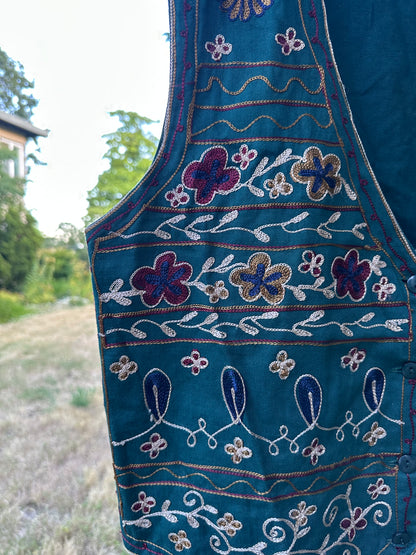 80s/90s Green Embroidered Vest