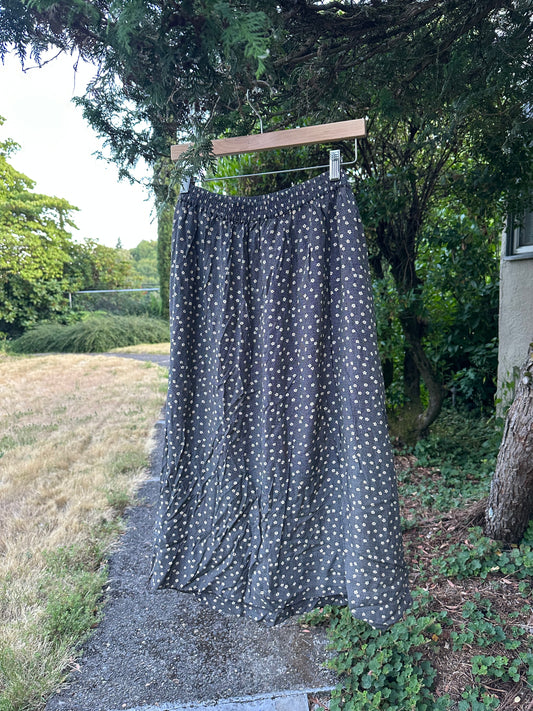 90s Black Floral Skirt