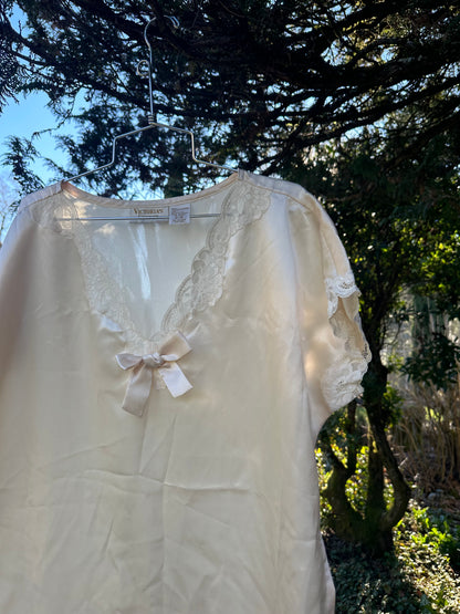 80s/90s White Victoria’s Secret Nightgown