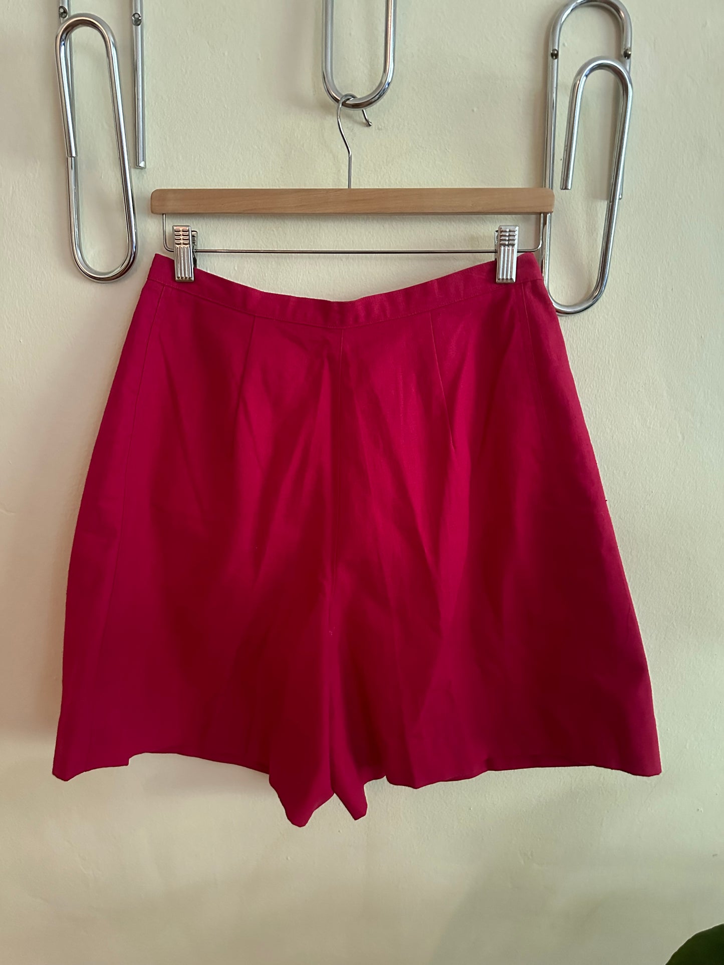 90s Pink Pleated Shorts