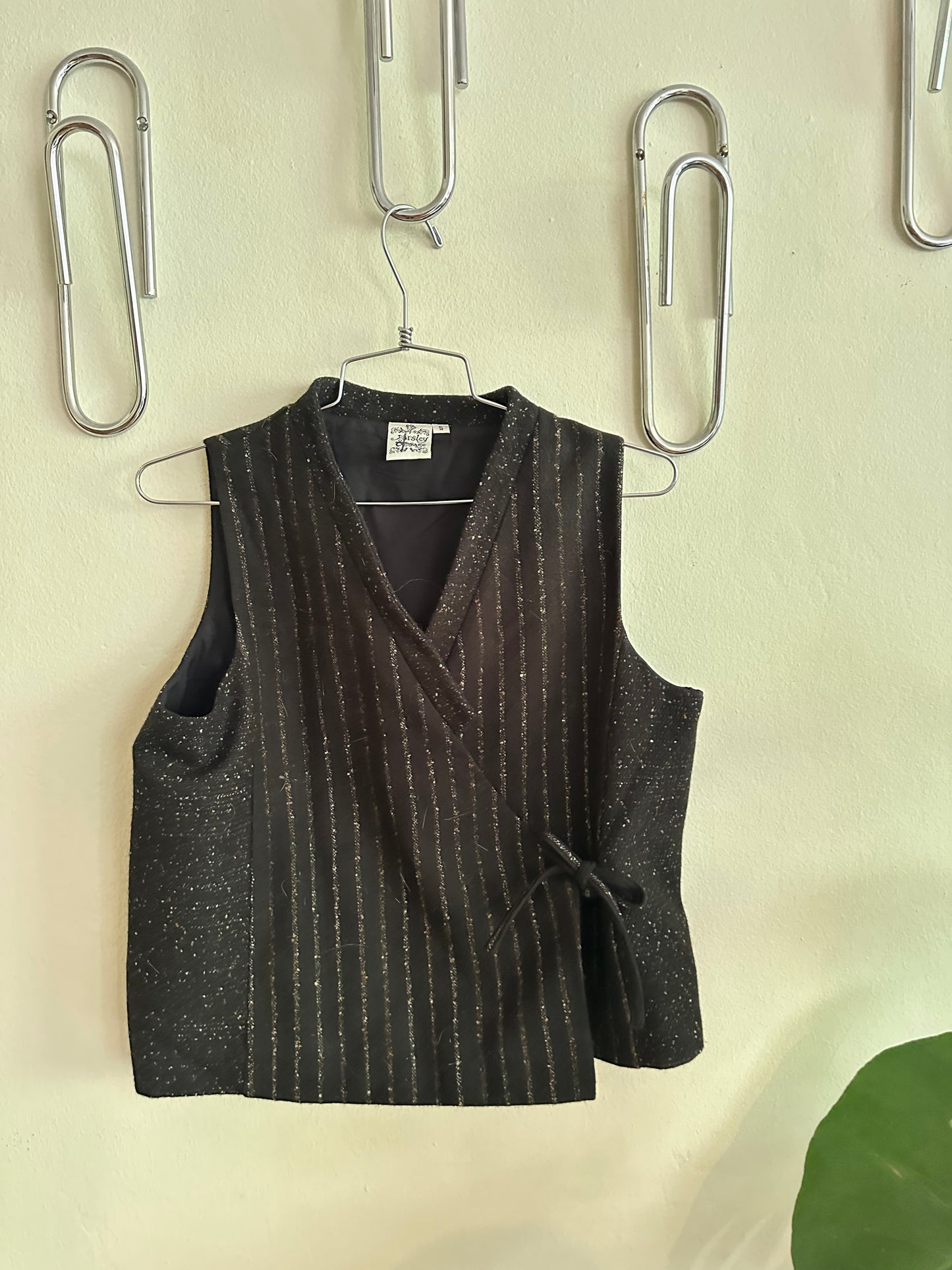 90s/Y2K Black Wool Side Tie Vest